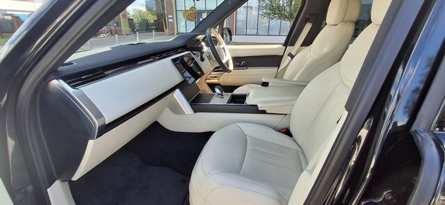 Land Rover Range Rover D300 Mhev Hse Suv Black #2