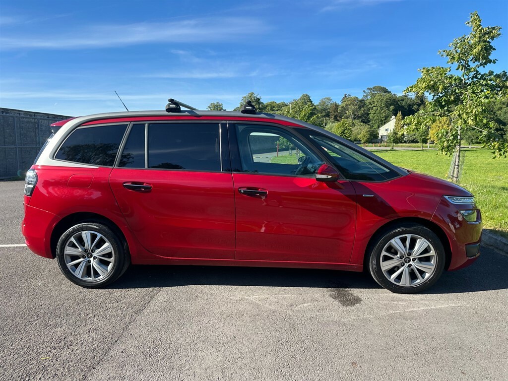 Citroen Grand C4 Picasso Grand Bluehdi Exclusive Plus Nav LG65LYO Red #5