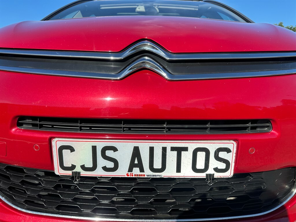 Citroen Grand C4 Picasso Grand Bluehdi Exclusive Plus Nav LG65LYO Red #3