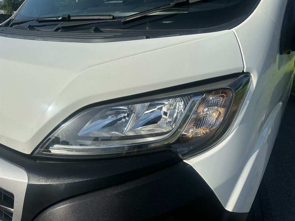 Peugeot Boxer Bluehdi 335 L2h2 Professional Pv GF21AUT White #4