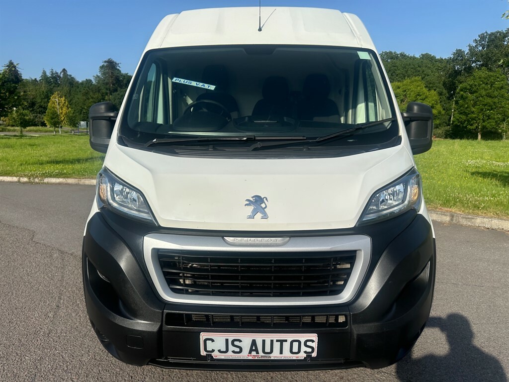 Peugeot Boxer Bluehdi 335 L2h2 Professional Pv GF21AUT White #2