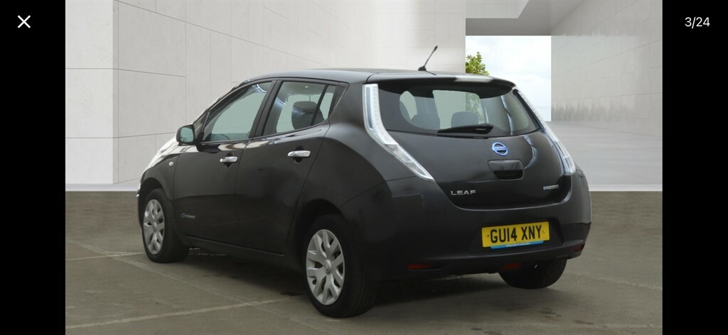 Nissan Leaf Visia Black #2