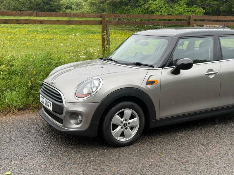Mini Hatch 1.5 Cooper D - 2016 16 Silver #2