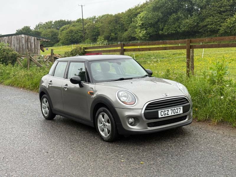 Mini Hatch 1.5 Cooper D - 2016 16 Silver #6