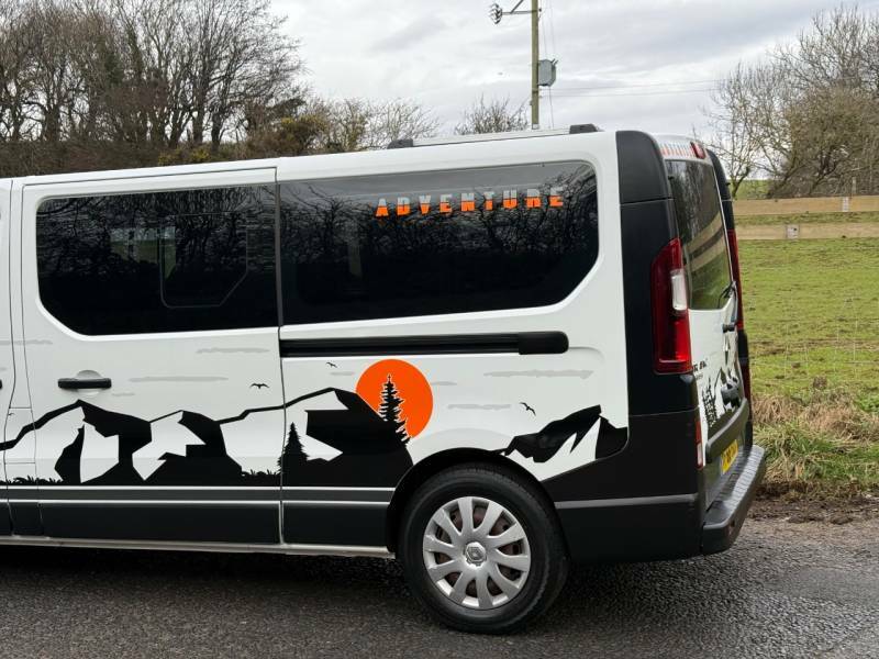 Renault Trafic Ll29 Energy Dci 125 Business Lwb Camper White #4
