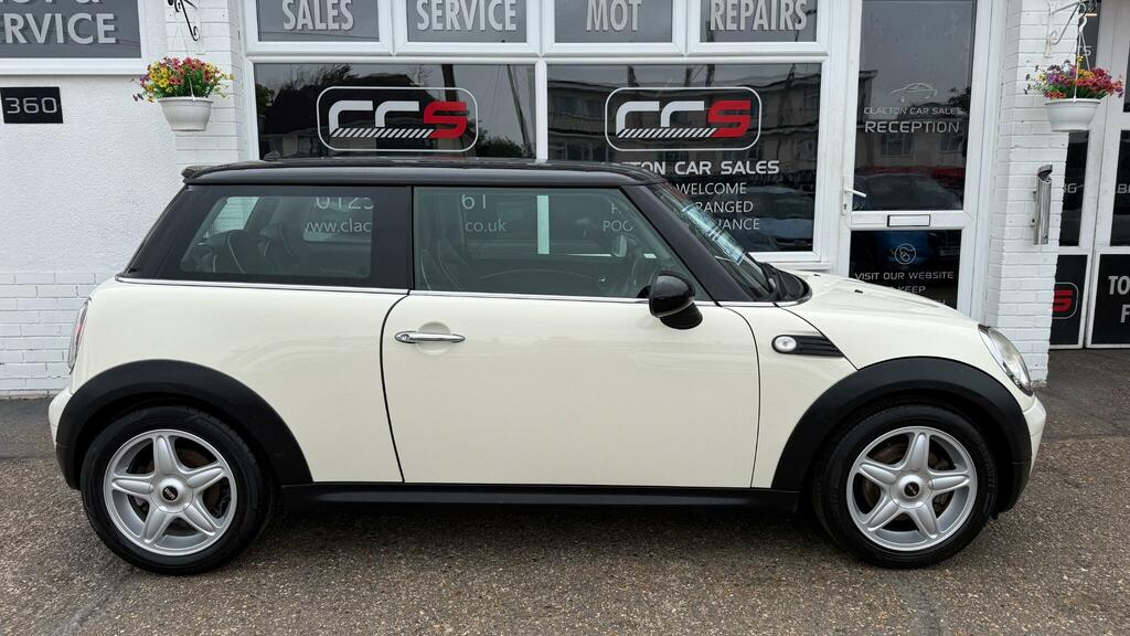 Mini Hatch 1.4 One Yellow #8