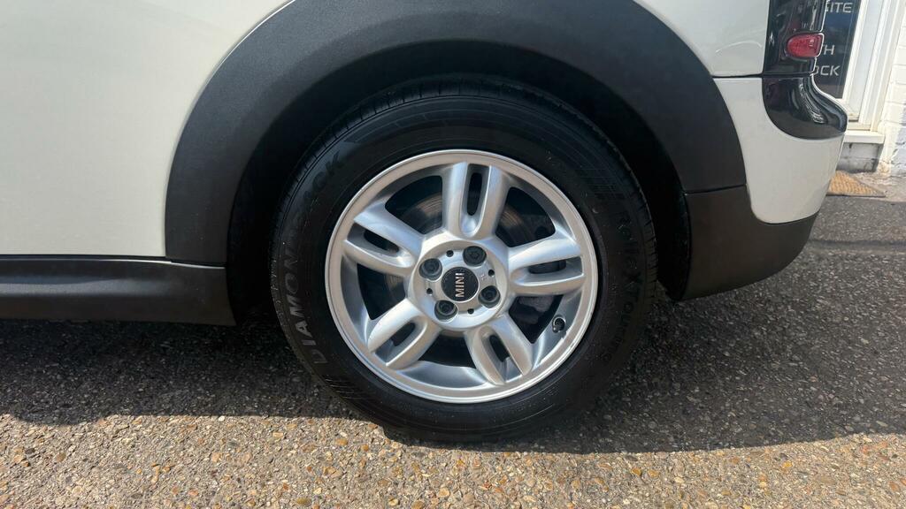 Mini Clubman Auto 5dr Grey #17