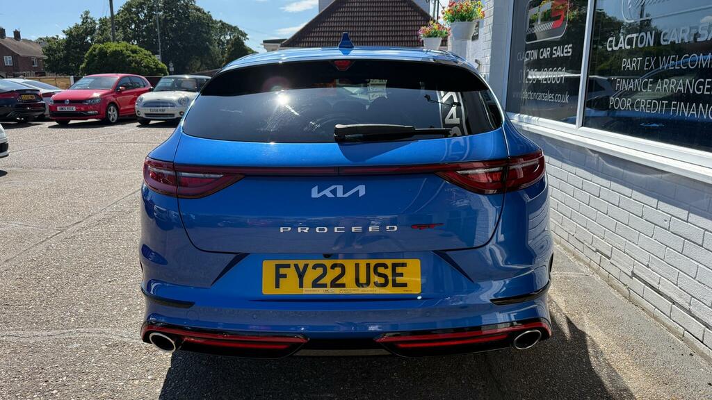 Kia Proceed Estate #6