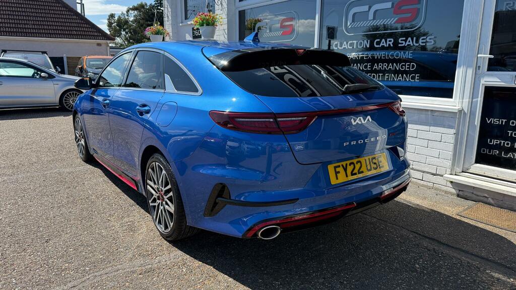 Kia Proceed Estate #5