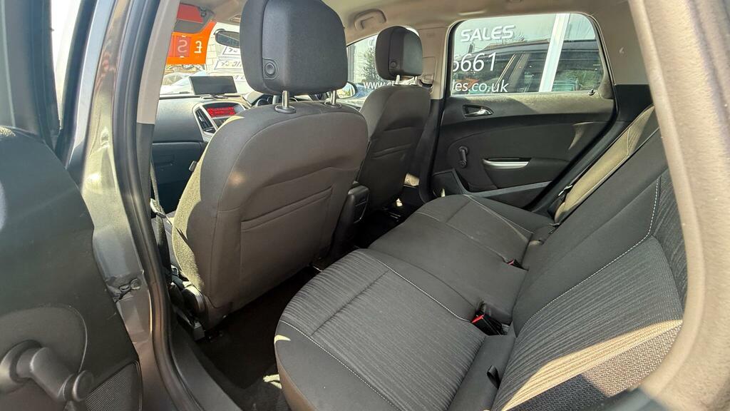 Vauxhall Astra 1.6 16V Sri Euro 5 Black #18