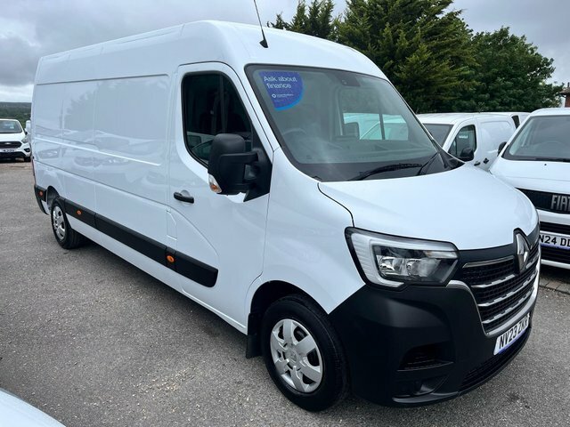 Renault Master 2.3 Dci 35 Advance Fwd Lwb Medium Roof Euro 6 White