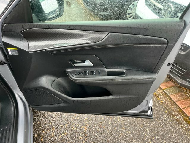 Vauxhall Mokka Elite Nav White #12