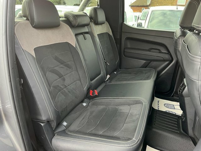 Volkswagen Amarok Pickup Black #23