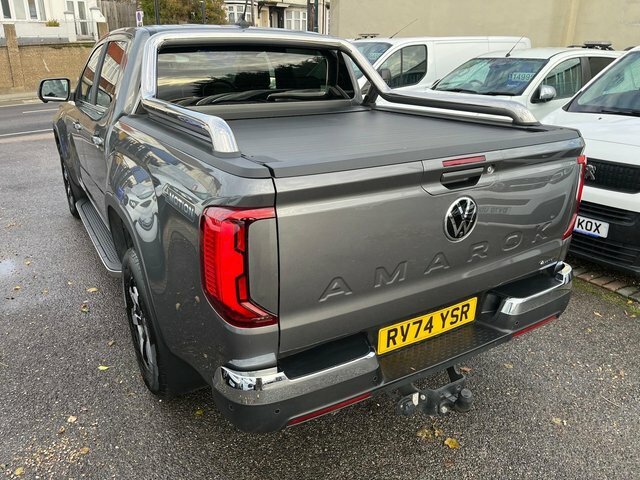 Volkswagen Amarok Pickup Black #7