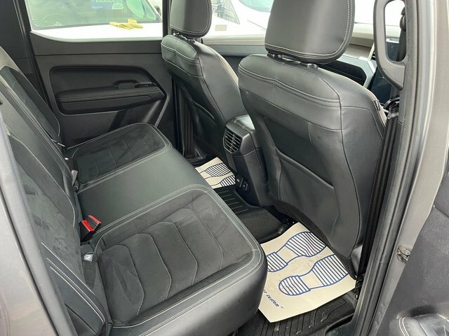 Volkswagen Amarok Pickup Black #22