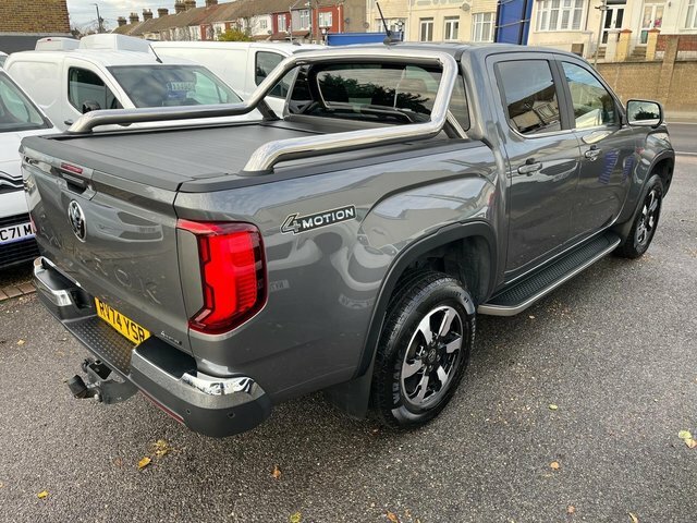 Volkswagen Amarok Pickup Black #8