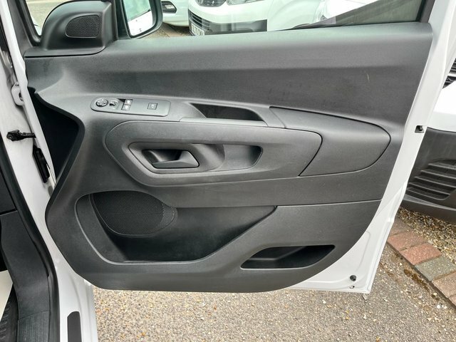 Vauxhall Combo 1.5 Turbo D 2300 Pro L1 H1 Euro 6 Ss White #11