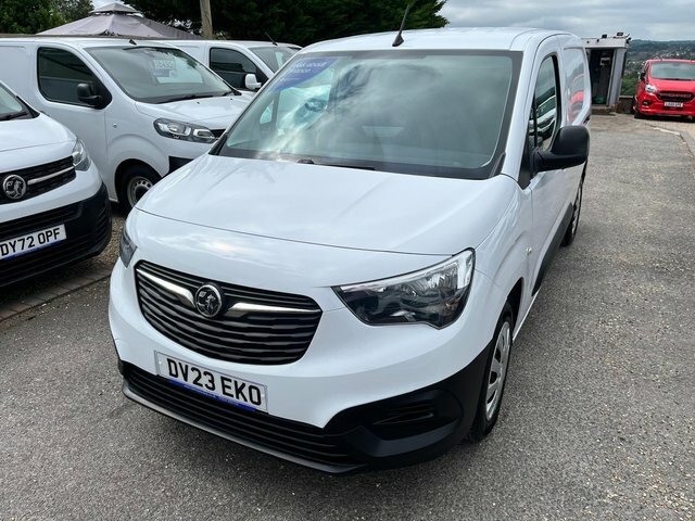 Vauxhall Combo 1.5 Turbo D 2300 Prime L2 H1 Euro 6 S S 6Dr White #3