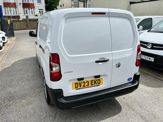 Vauxhall Combo 1.5 Turbo D 2300 Pro L1 H1 Euro 6 Ss White #7