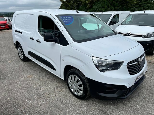 Vauxhall Combo 1.5 Turbo D 2300 Prime L2 H1 Euro 6 S S 6Dr White #2