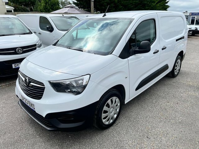 Vauxhall Combo 1.5 Turbo D 2300 Prime L2 H1 Euro 6 S S 6Dr White #4