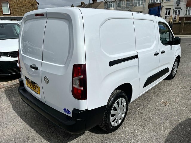 Vauxhall Combo 1.5 Turbo D 2300 Pro L1 H1 Euro 6 Ss White #9