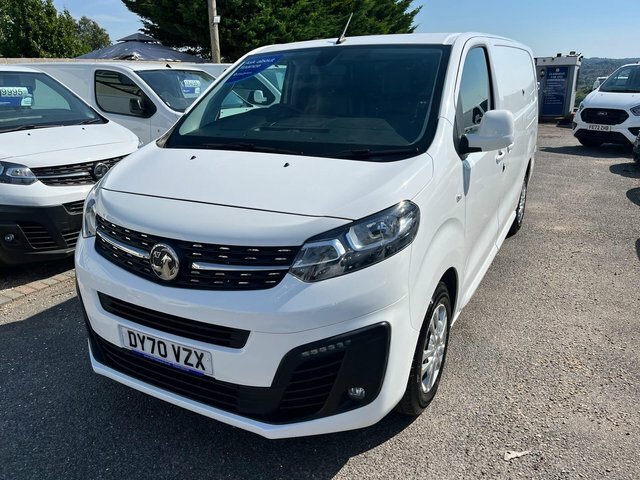 Vauxhall Vivaro 2.0 Turbo D 3100 Sportive L2 H1 Euro 6 S S White #3