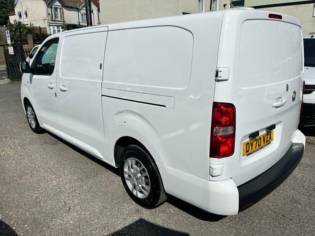 Vauxhall Vivaro 2.0 Turbo D 3100 Sportive L2 H1 Euro 6 S S White #6