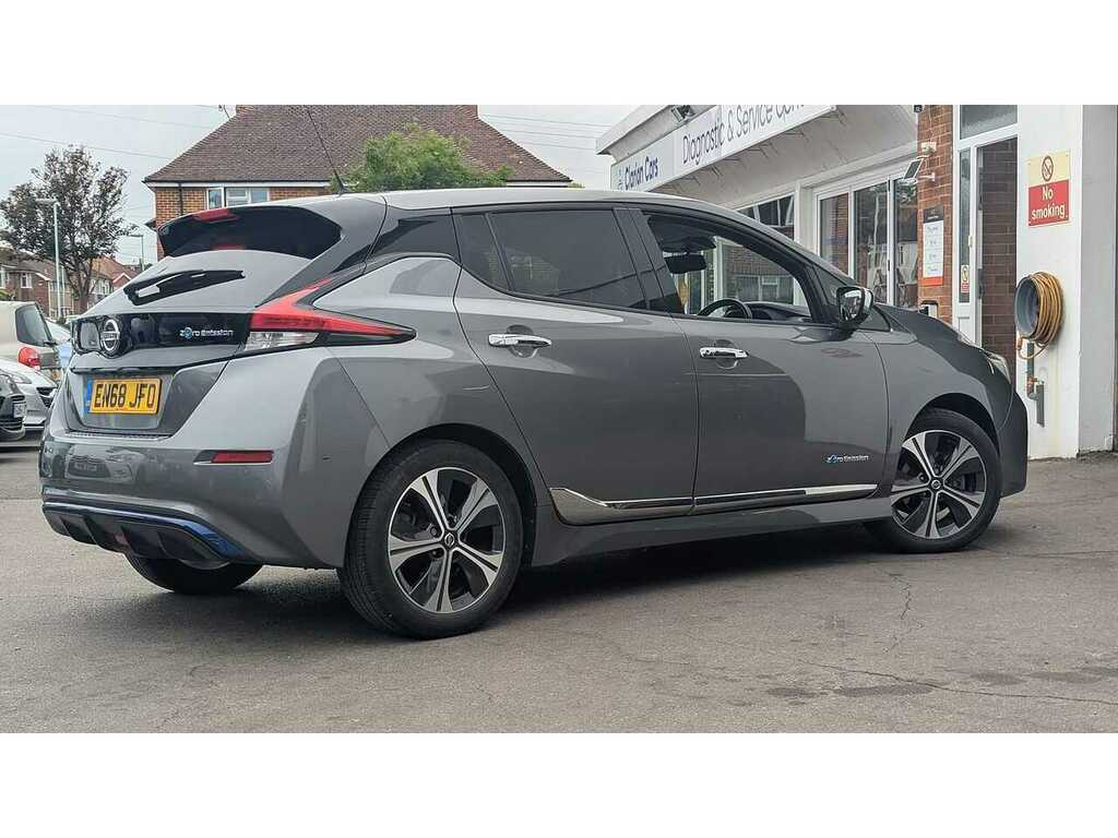 Nissan Leaf 40Kwh N-connecta Hatchback 150 EN68JFO Grey #4