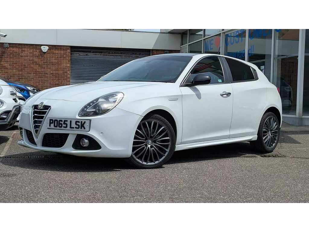 Alfa Romeo Giulietta 1.4 Tb Multiair Collezione Hatchback Tc White #3