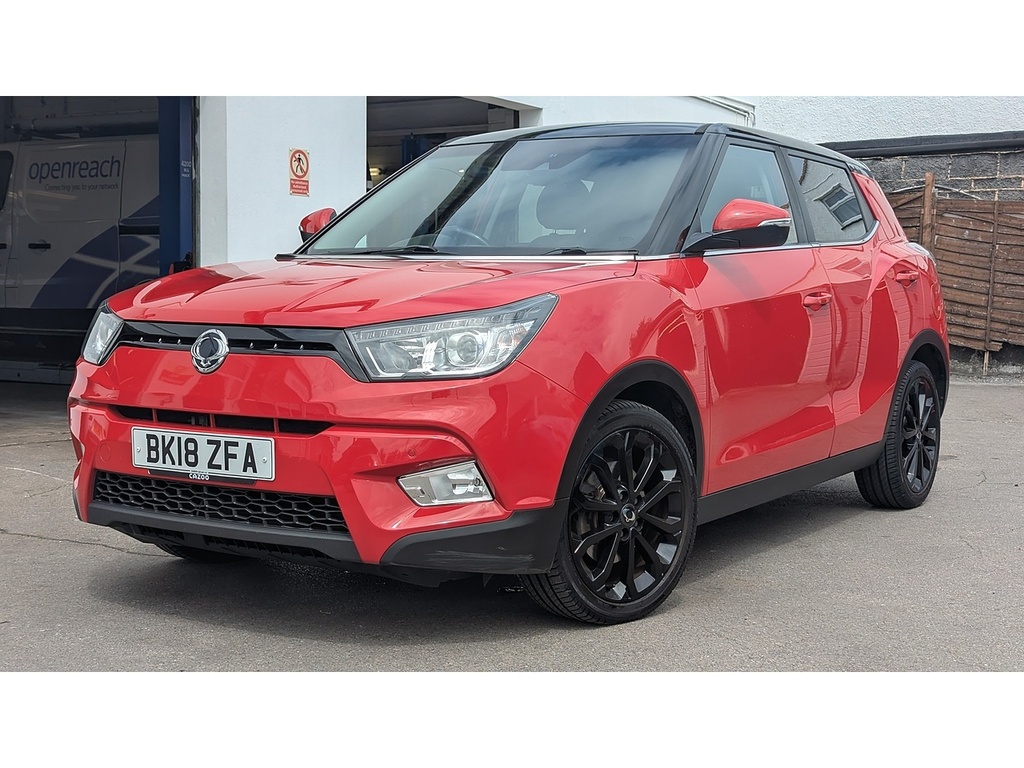 SsangYong Tivoli 1.6 E-xgi Elx Suv Euro 6 128 Ps Red