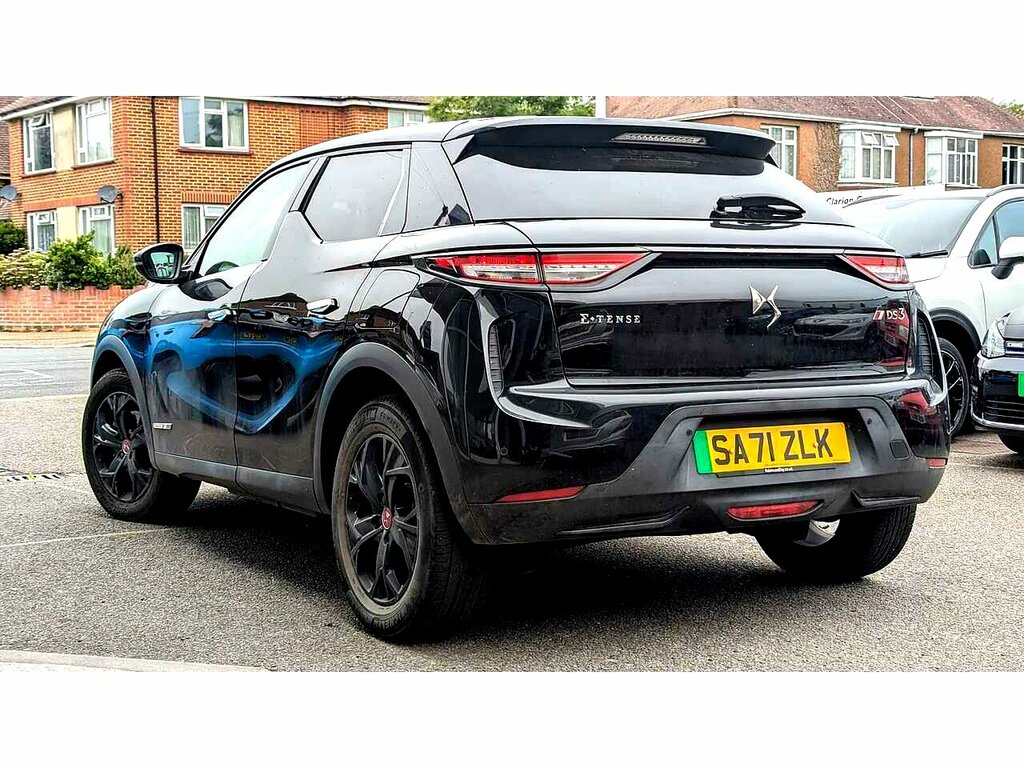 DS DS 3 Crossback E-tense 50Kwh Performance Line Crossback Elect Black #2
