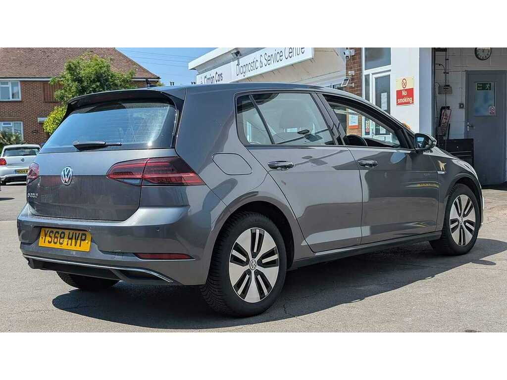 Volkswagen e-Golf 35.8Kwh E-golf Hatchback 136 Ps Grey #3