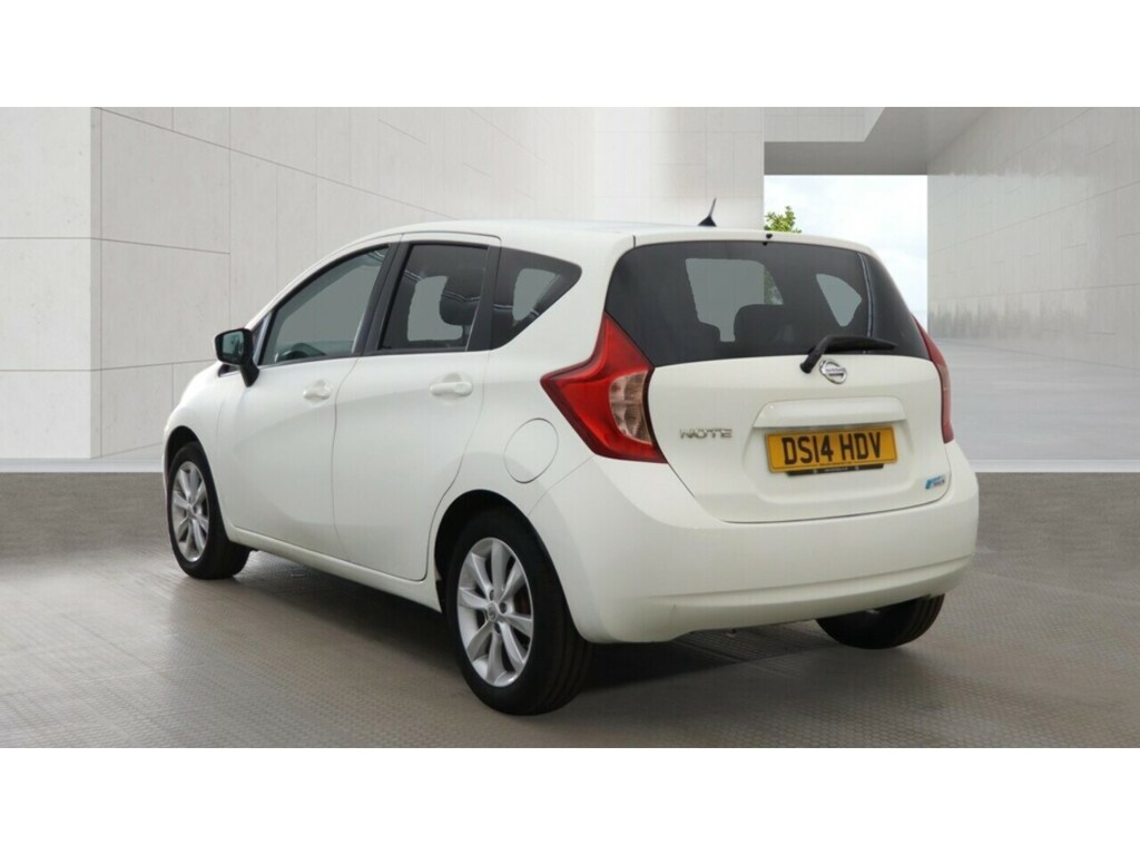 Nissan Note 1.2 Dig-s Acenta Premium Hatchback Cvt White #2