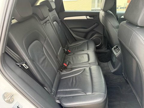 Audi Q5 2.0 Tdi S Line Plus Suv Quattro Black #19