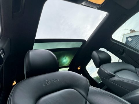 Audi Q5 2.0 Tdi S Line Plus Suv Quattro Black #3