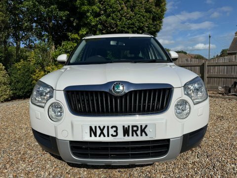 Skoda Yeti 2013 13 2.0 White #6