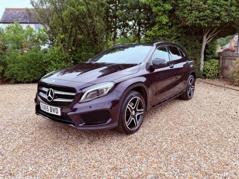 Mercedes-Benz GLA Class 2016 65 2.1 Purple
