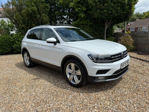 Volkswagen Tiguan 2020 70 2.0 MF70ZRE White #4