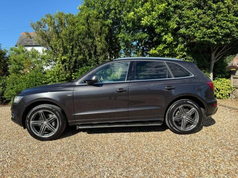 Audi Q5 2.0 Tdi S Line Plus Quattro Euro 6 Ss Black #5