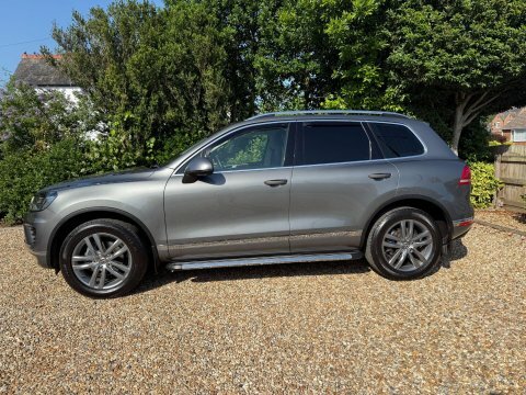 Volkswagen Touareg 2015 15 3.0 Grey #3