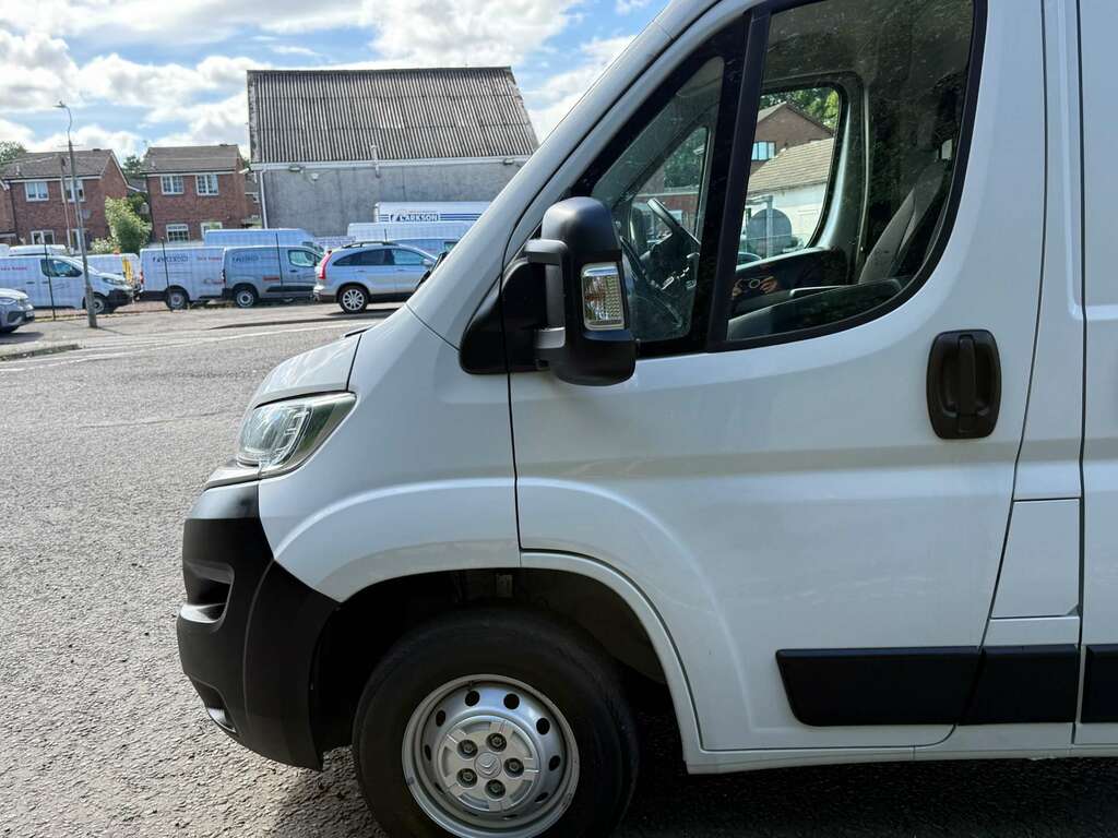 Citroen Relay 35 L3h2 Enterprise Edition Blue Hdi MH72FCE White #5