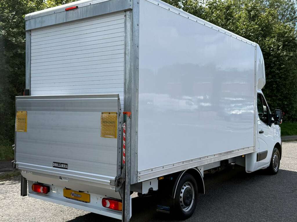 Renault Master Ll35 Business Luton Box Van With Tl White #3