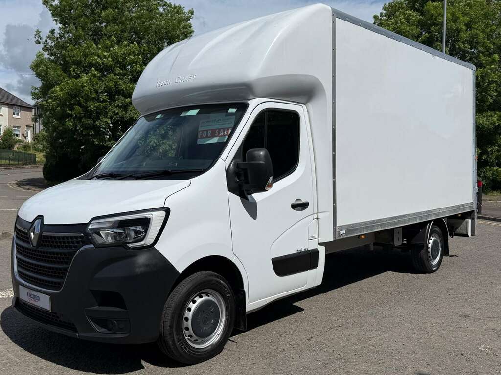 Renault Master Ll35 Business Luton Box Van With Tl White