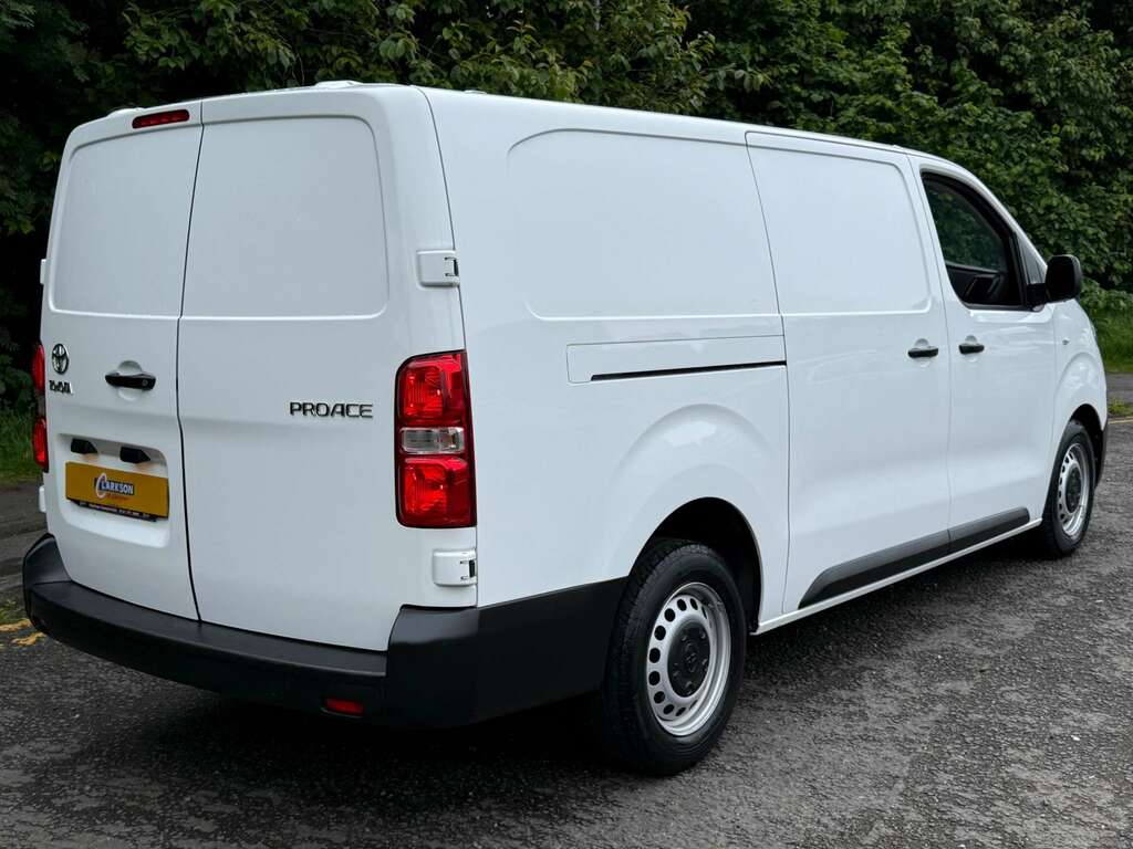 Toyota PROACE 2.0 Proace Active L2 Same As Vivaro White #2