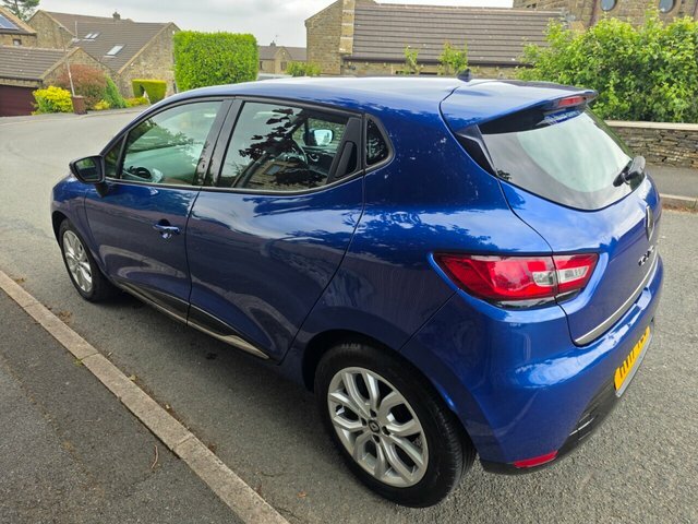 Renault Clio Hatchback HV17TLJ Blue #4