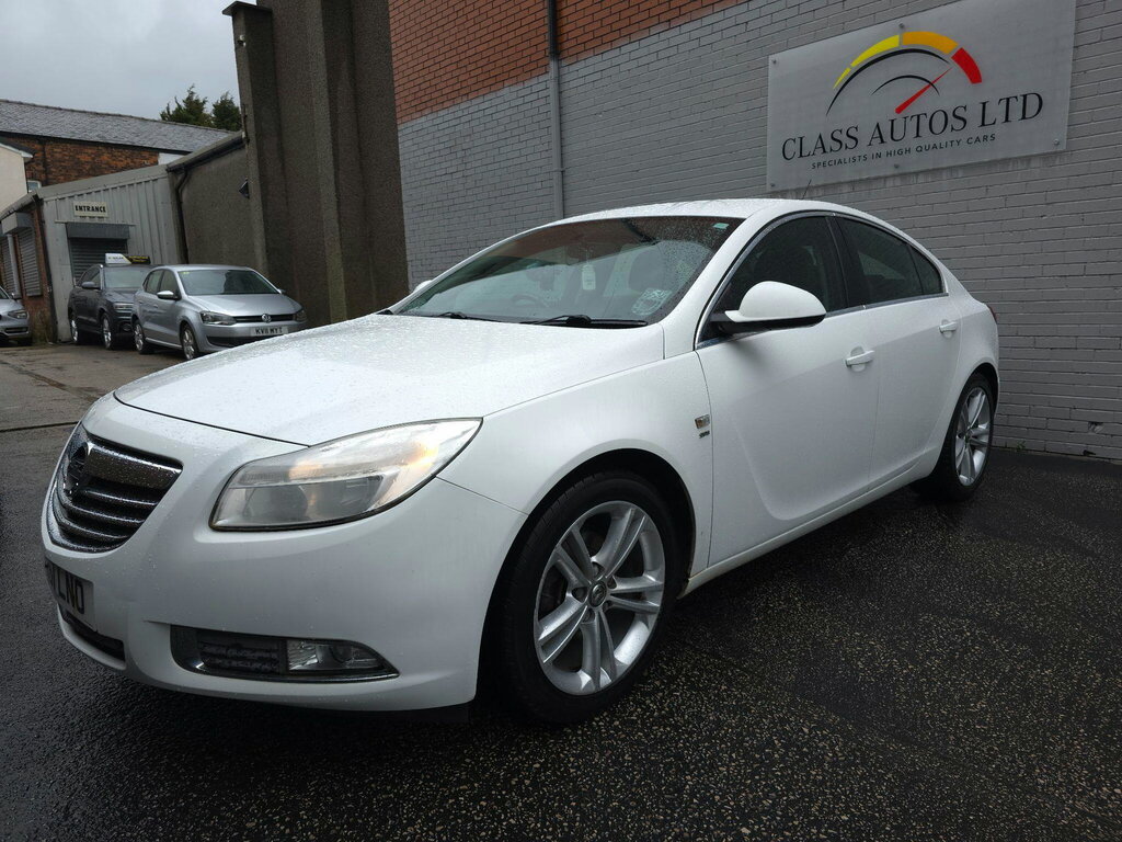 Vauxhall Insignia 1.8 16V Sri Euro 5 White #3