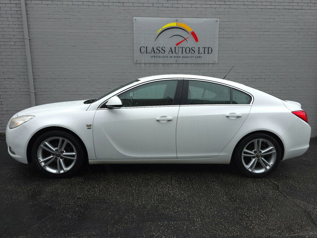 Vauxhall Insignia 1.8 16V Sri Euro 5 White #4