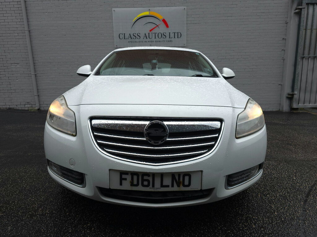 Vauxhall Insignia 1.8 16V Sri Euro 5 White #2