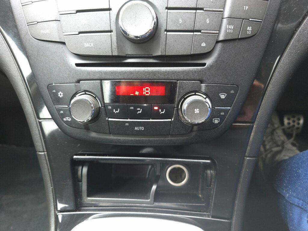 Vauxhall Insignia 2012 2.0 Cdti Elite Nav Hatchback Silver #14